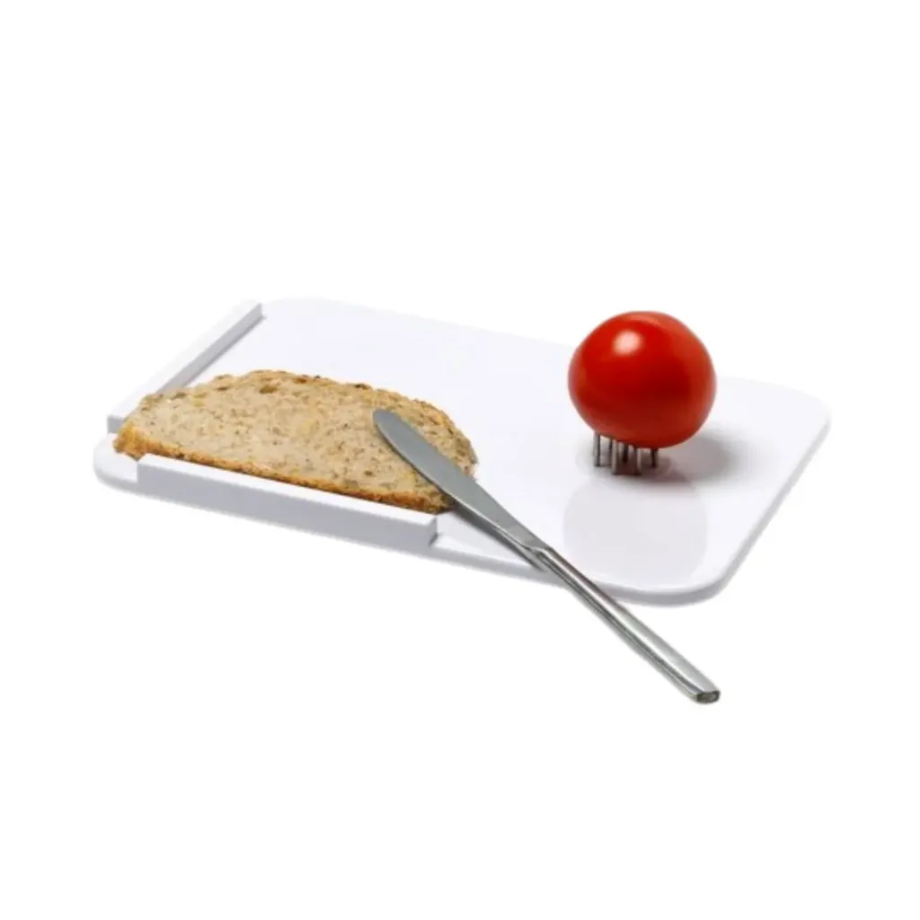 [300-00-02370] Boterhamplankje kunststof met fixatiepinnetjes